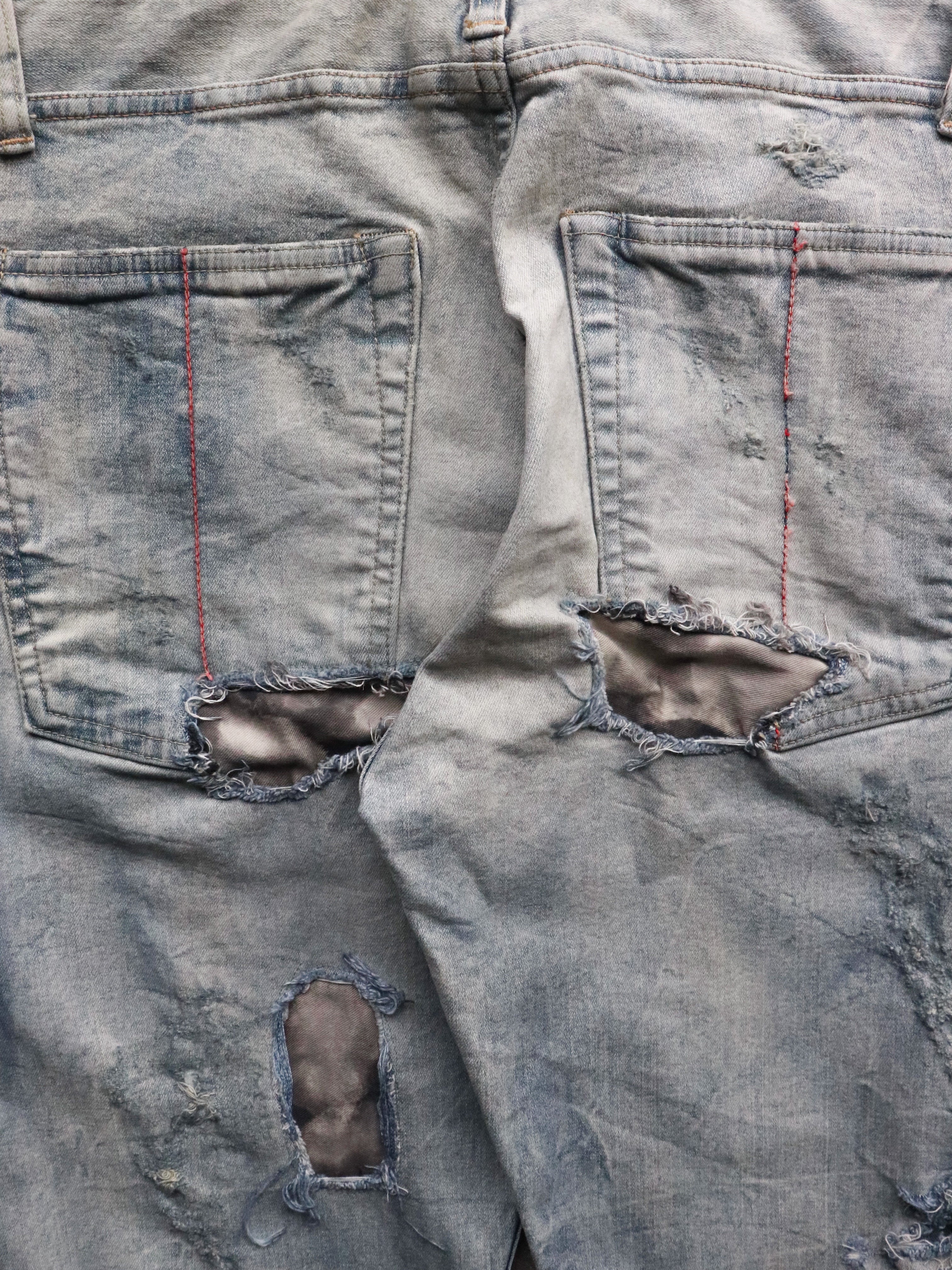 L.G.B LAZY WOLF DISTRESSED SAMPLE DENIM