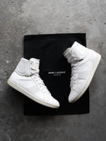 Load image into Gallery viewer, SAINT LAURENT PARIS SL/01H STUDDED SNEAKERS
