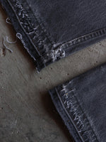 Load image into Gallery viewer, LEVIS 501 REPAIRED CHARCOAL PAINTER DENIM - 1990S  ( 32 x 32 ) - LOST ENDS FOUND
