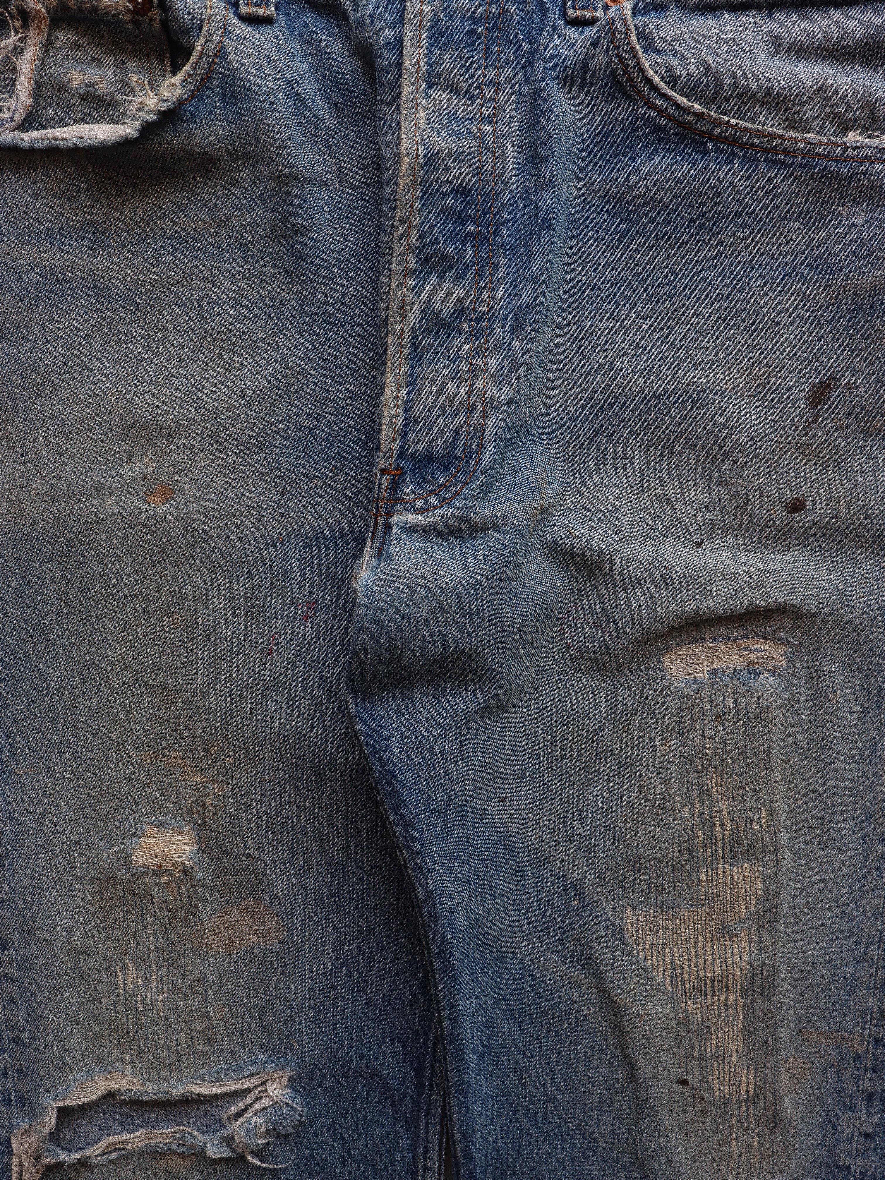 LEVI'S 501 FADED & REPAIRED INDIGO DENIM - 1990S  ( 32 x 31 ) - LOST ENDS FOUND