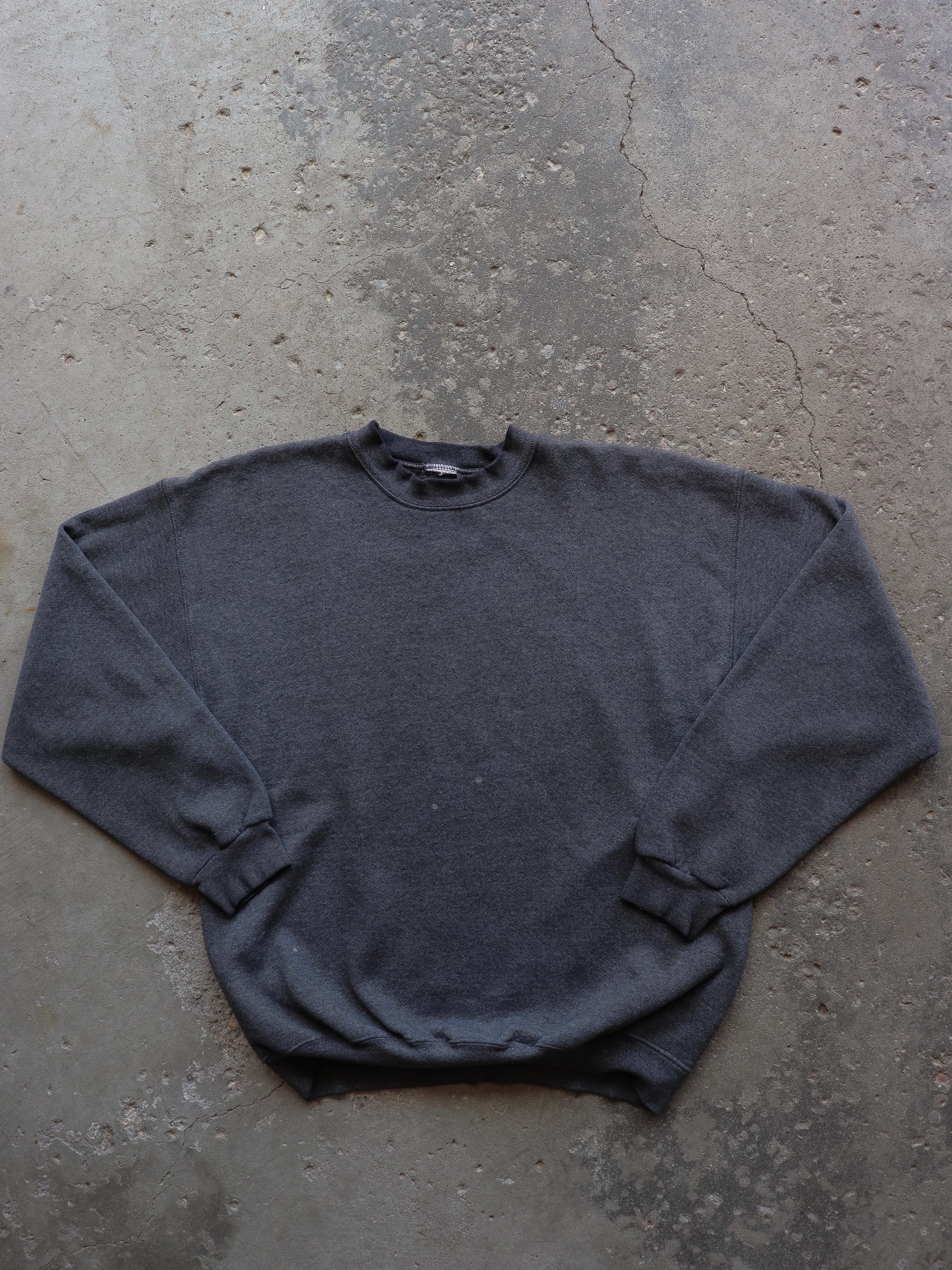 SMOKE GREY BLANK CREWNECK - LOST ENDS FOUND