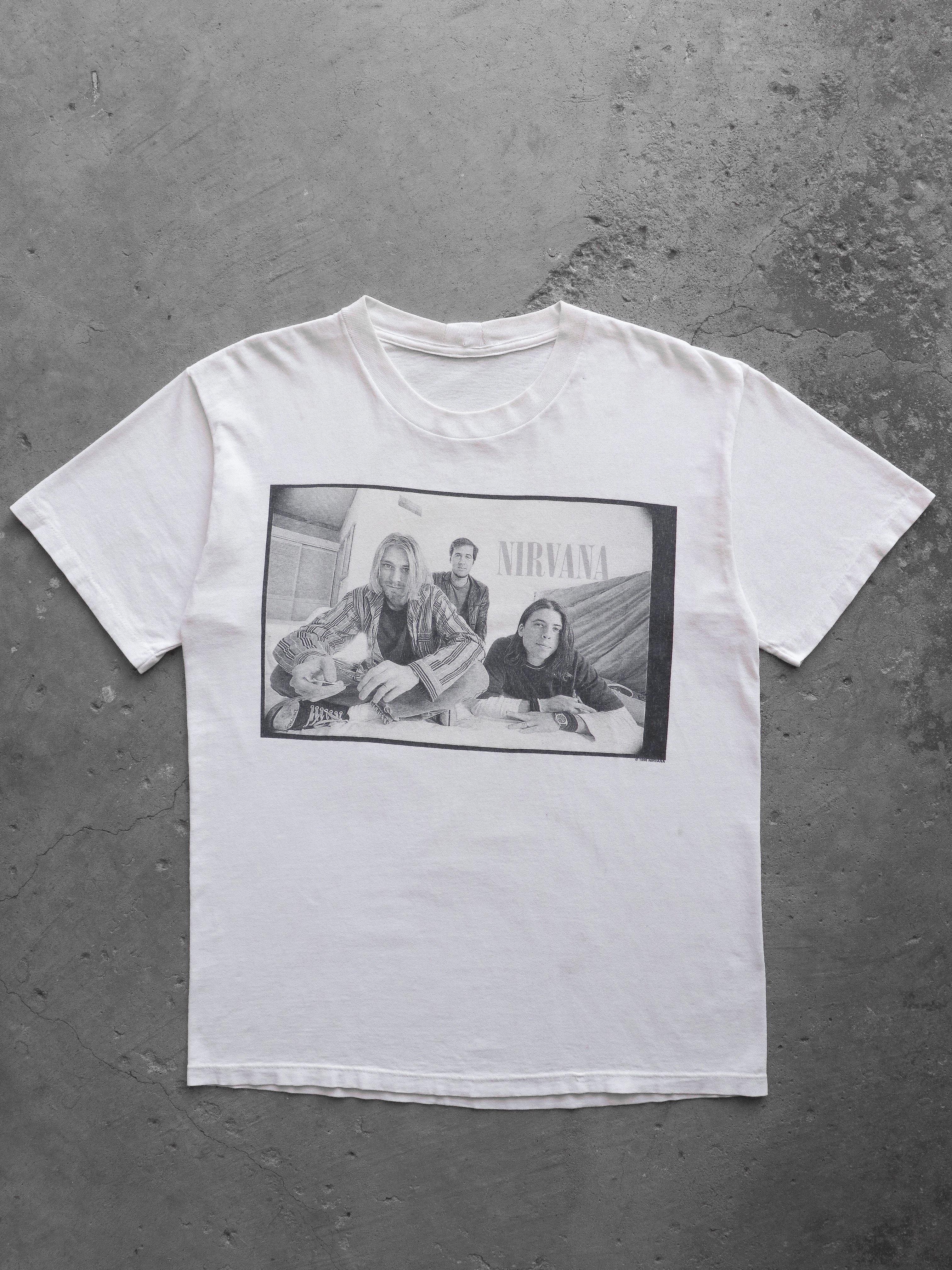 NIRVANA PHOTO TEE - 1990S - LOST ENDS FOUND