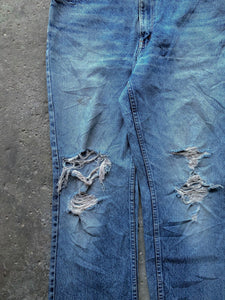 LEVI’S 619 DISTRESSED ORANGE TAB DENIM - 1990s - LOST ENDS FOUND