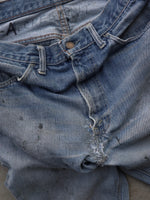 Load image into Gallery viewer, LEVIS THRASHED &amp; REPAIRED ALTERED DENIM - 1970S  ( 32 X 32 ) - LOST ENDS FOUND
