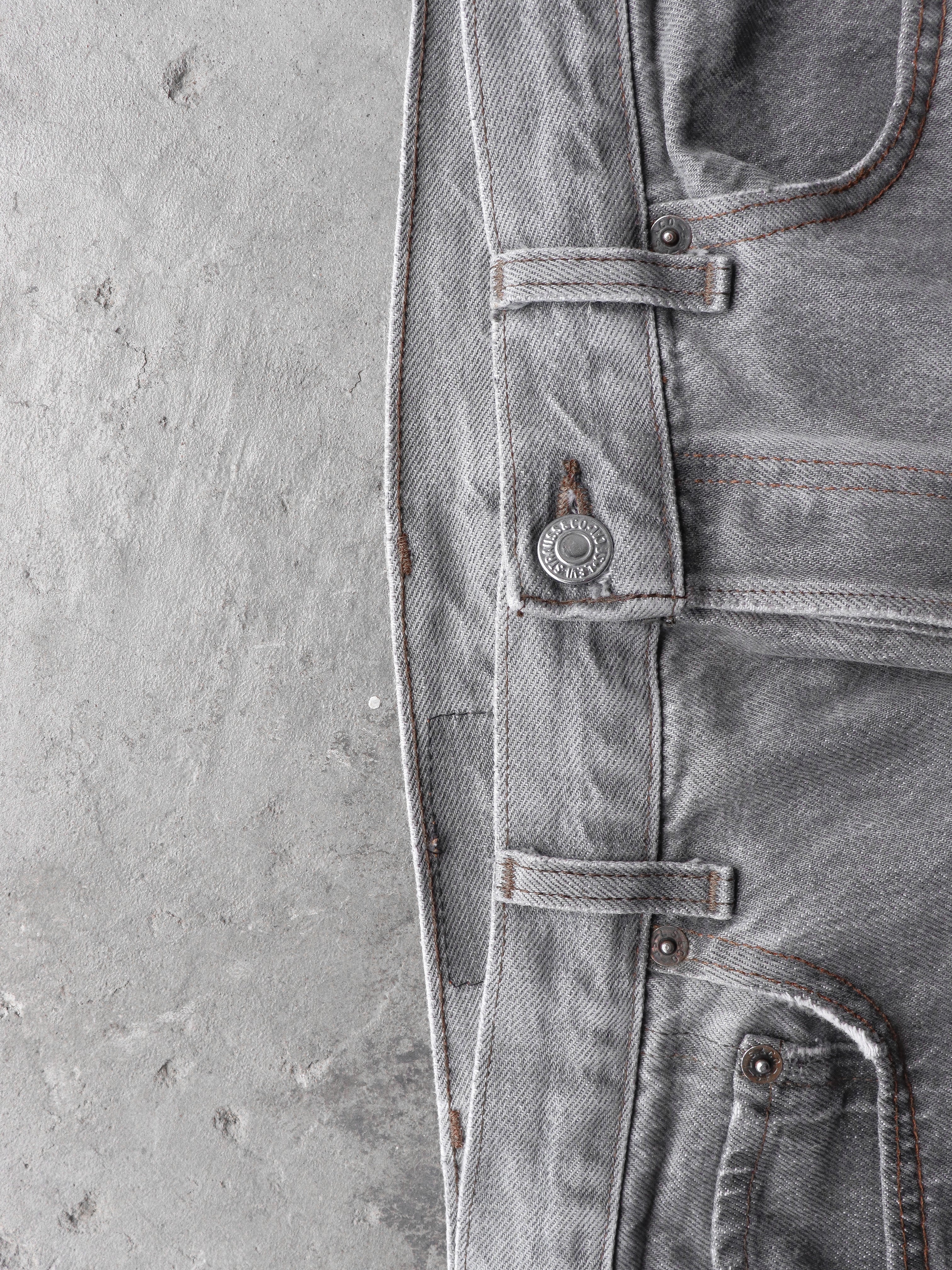 LEVI'S 501 RELEASED HEM CEMENT DENIM - 1990S