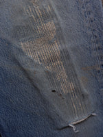 Load image into Gallery viewer, LEVI&#39;S 501 FADED &amp; REPAIRED INDIGO DENIM - 1990S  ( 32 x 31 ) - LOST ENDS FOUND
