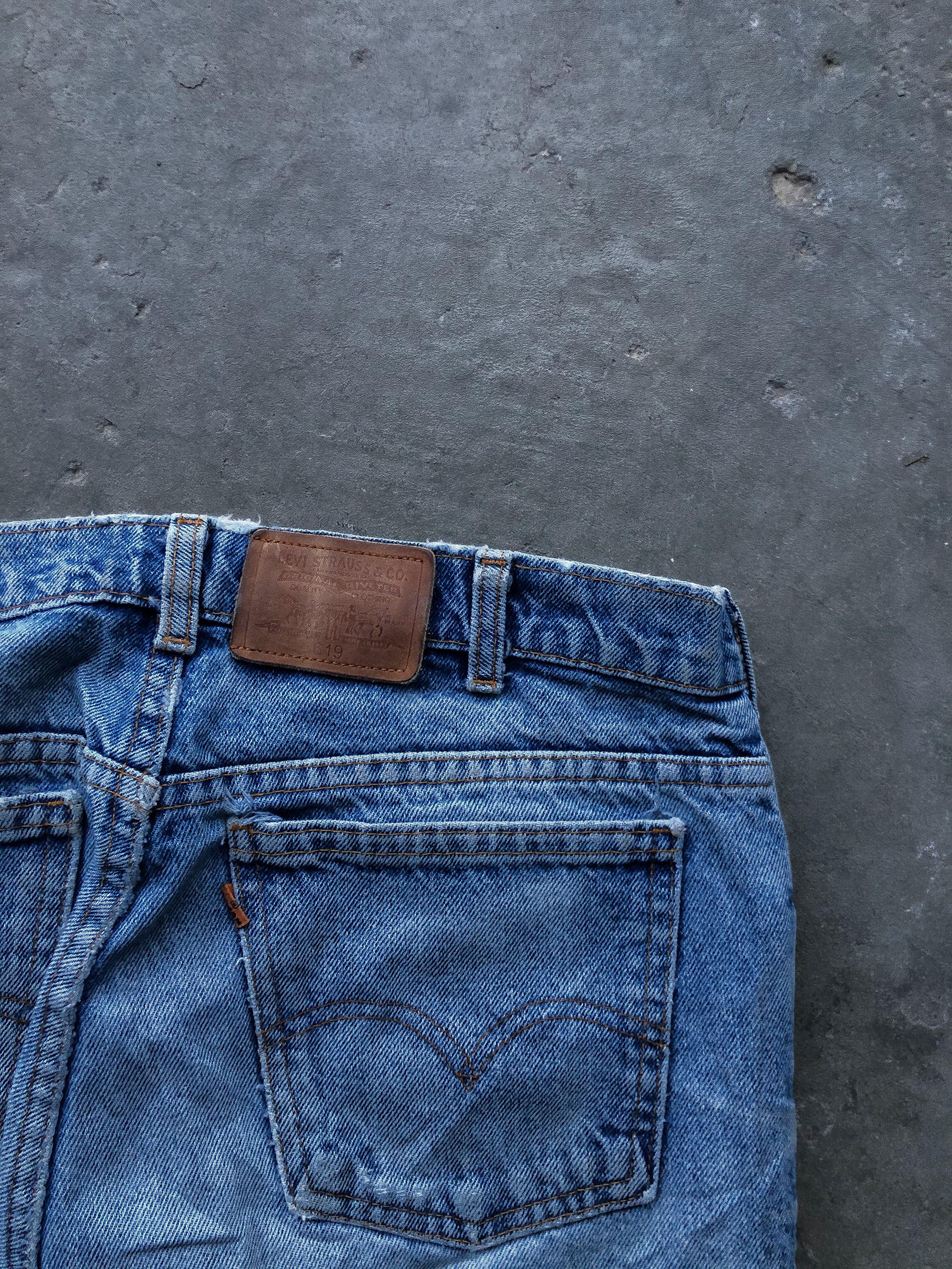 LEVI’S 619 DISTRESSED ORANGE TAB DENIM - 1990s - LOST ENDS FOUND