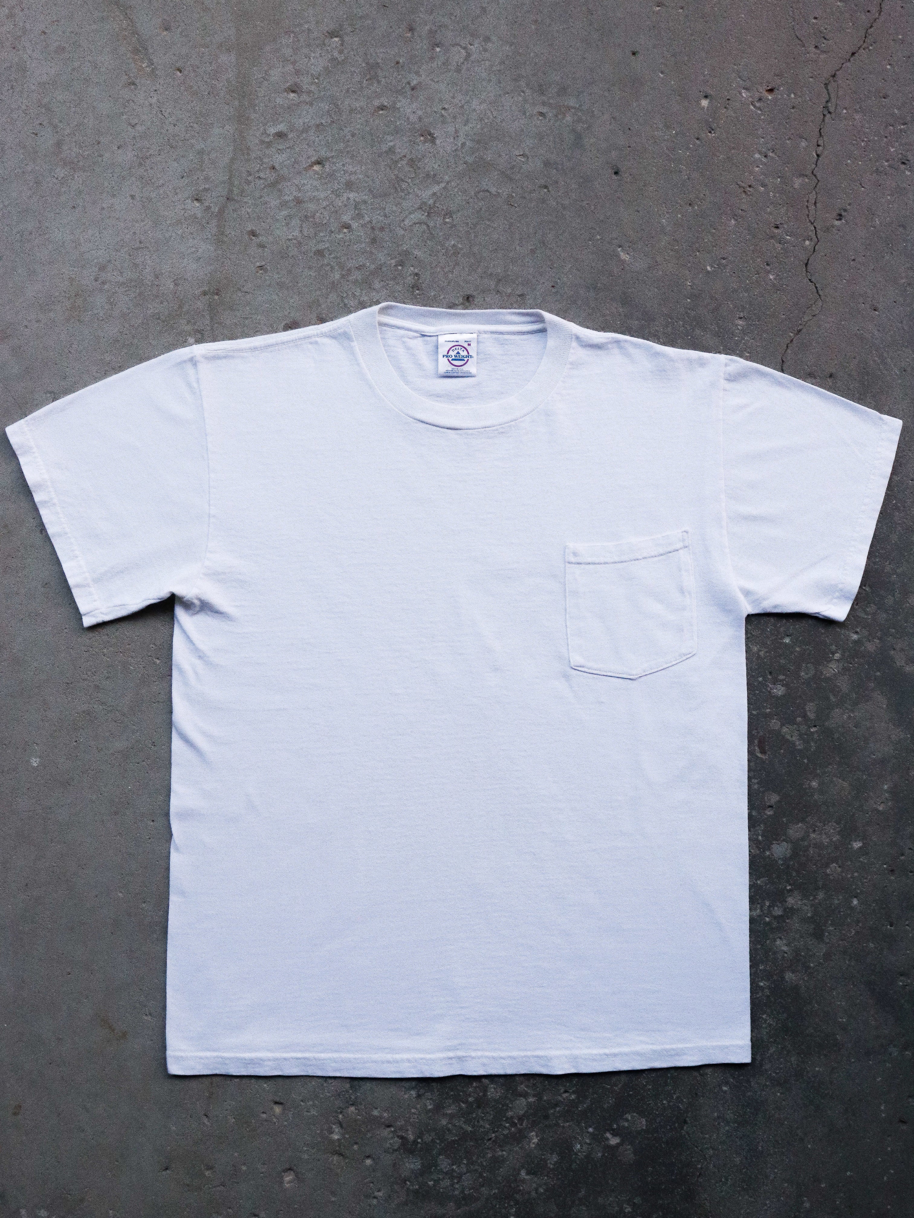 POCKET ESSENTIAL TEE - 1990S - LOST ENDS FOUND