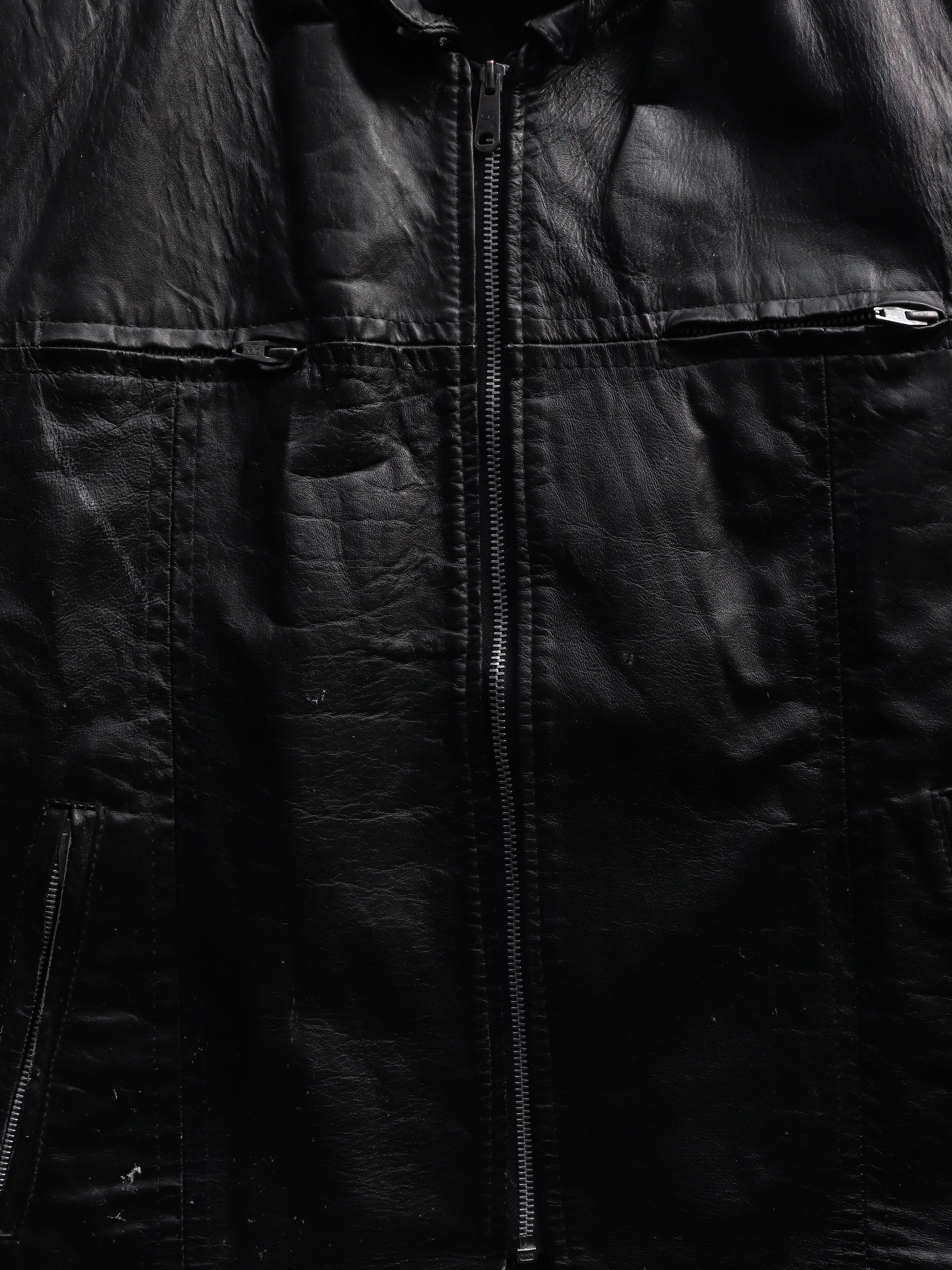 CRACKED LEATHER MOTO JACKET - 1970S