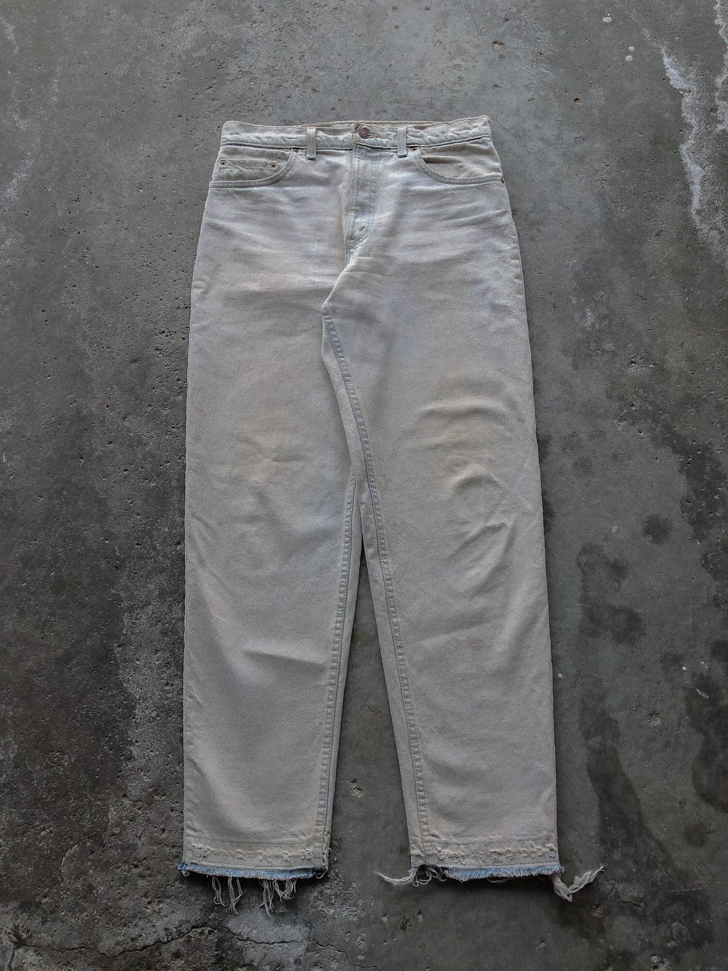 LEVI’S 550 CREAM RELEASED HEM DENIM - 1990S - LOST ENDS FOUND