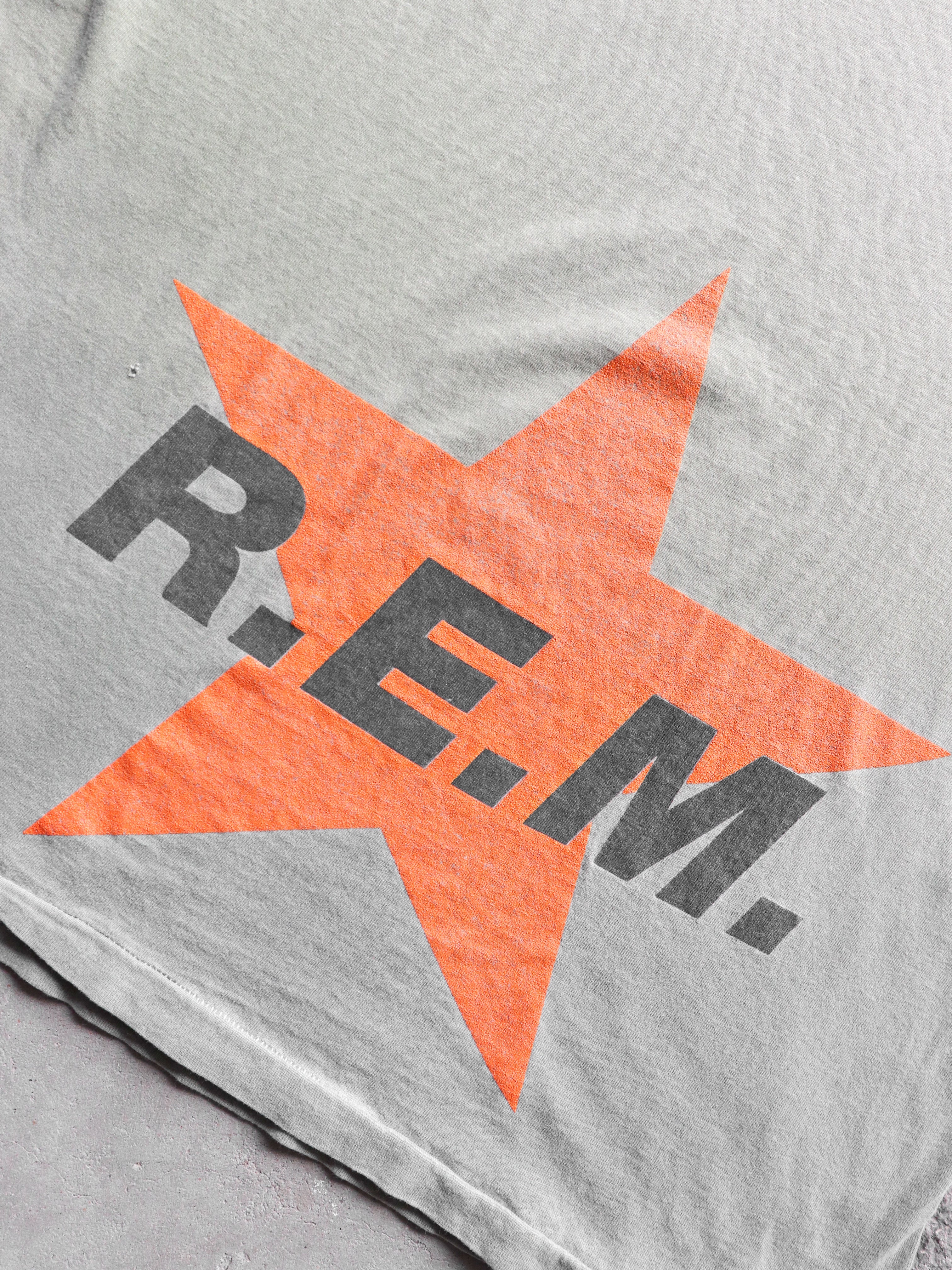 SINGLE STITCH & FADED R.E.M TEE - 1990S