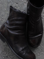 Load image into Gallery viewer, GUIDI 696 SIDE ZIP BOOTS  ( SIZE 42 ) - LOST ENDS FOUND
