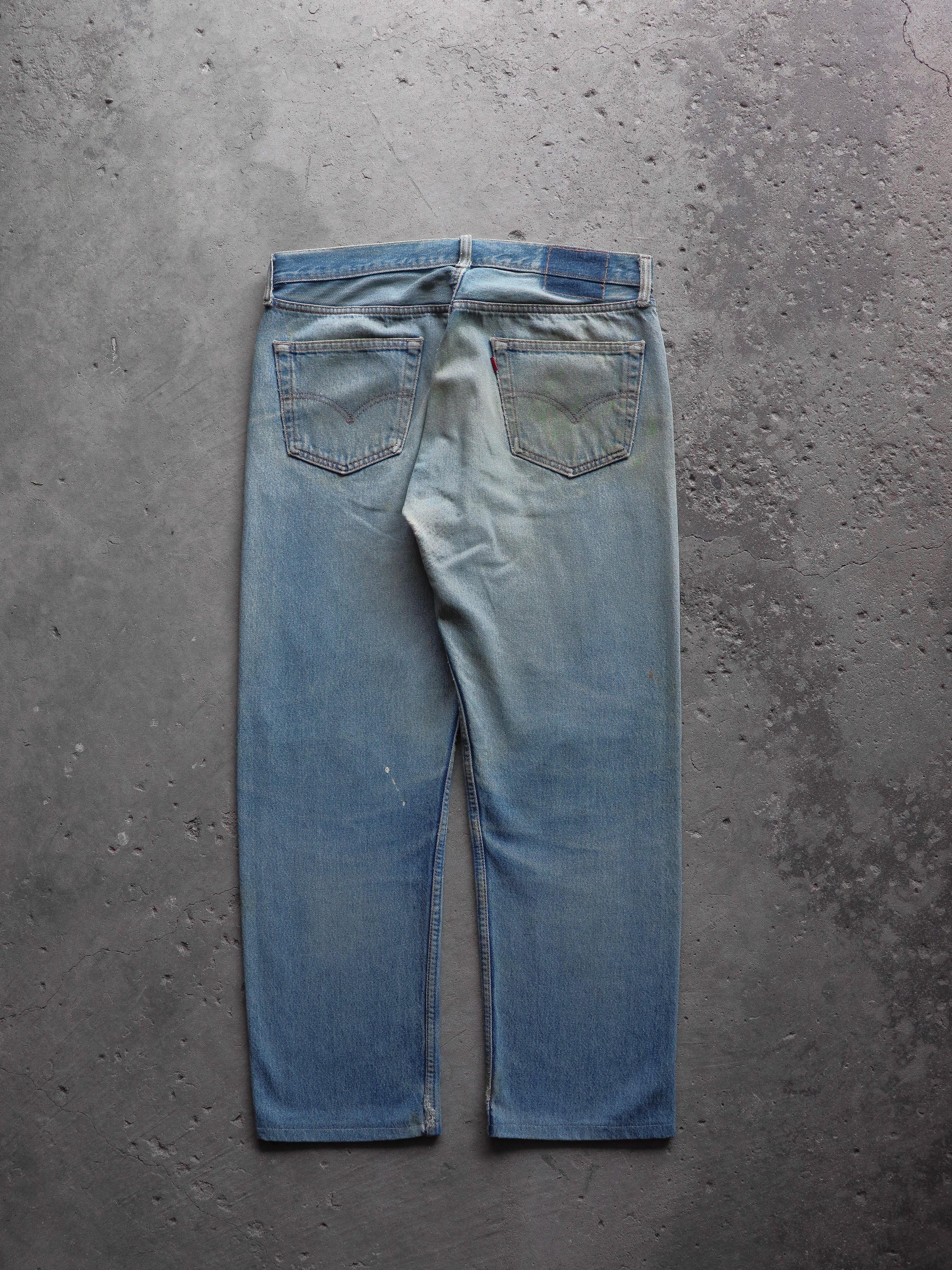 LEVI'S 501 FADED & REPAIRED DIRTY WASH DENIM - 1990S  ( 33 x 32 ) - LOST ENDS FOUND