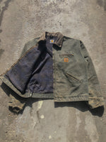 Load image into Gallery viewer, CARHARTT THRASHED DETROT JACKET - 1990s - LOST ENDS FOUND
