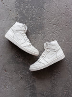 Load image into Gallery viewer, JORDAN 1 HIGH “SAIL” - 2017 - LOST ENDS FOUND
