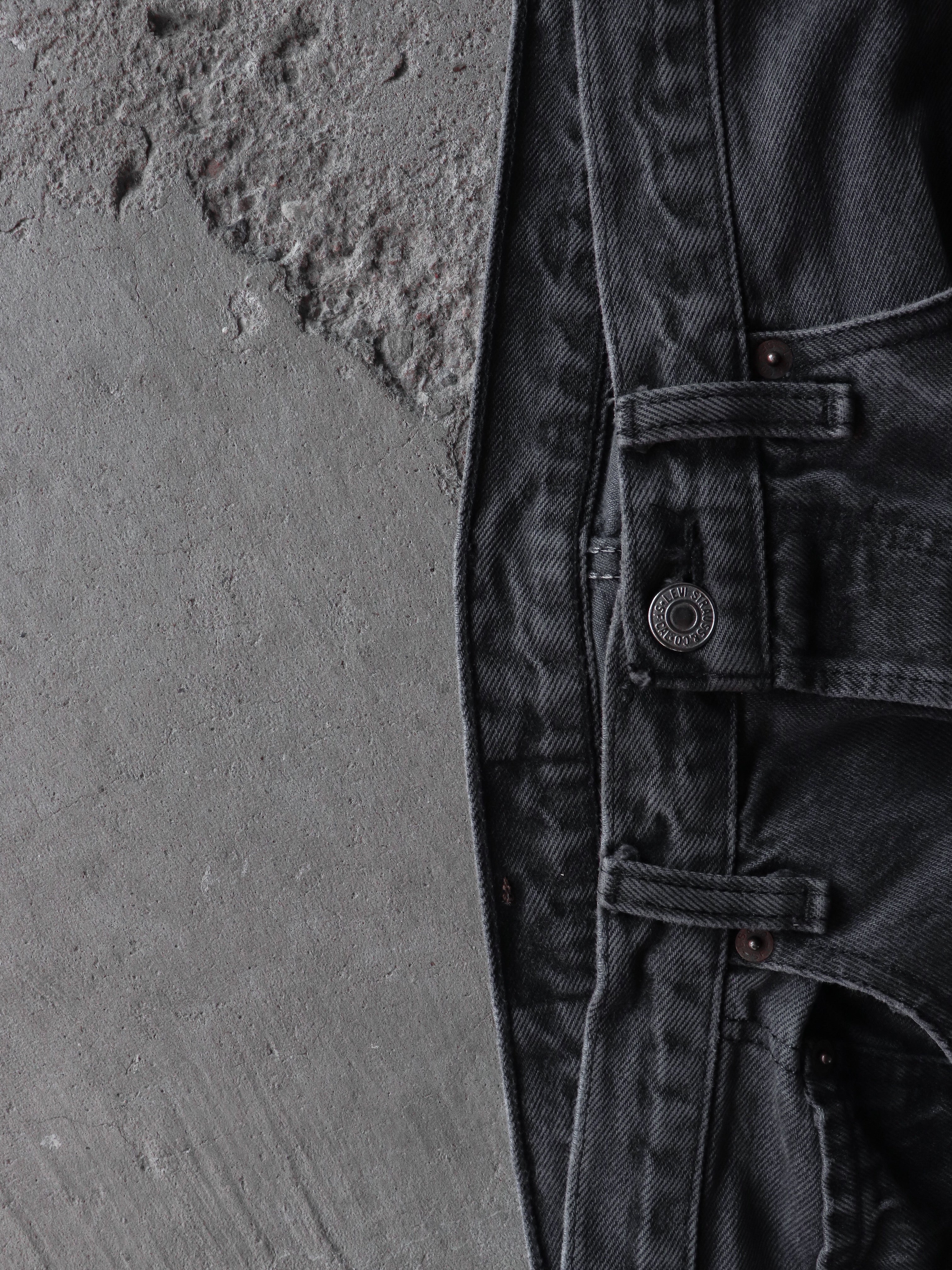 LEVI'S 501 FADED GRAPHITE DENIM - 1990S