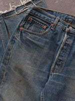 Load image into Gallery viewer, LEVIS 501 RELEASED HEM SAND WASH DENIM - 1990S - LOST ENDS FOUND
